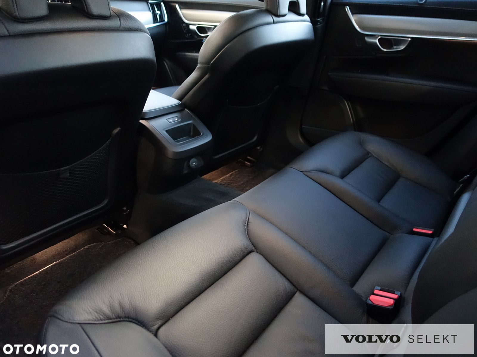 Volvo S90 - 27