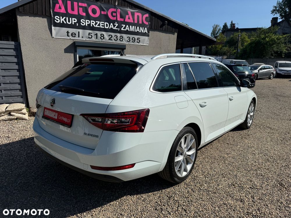 Skoda Superb 2.0 TDI Ambition DSG - 8