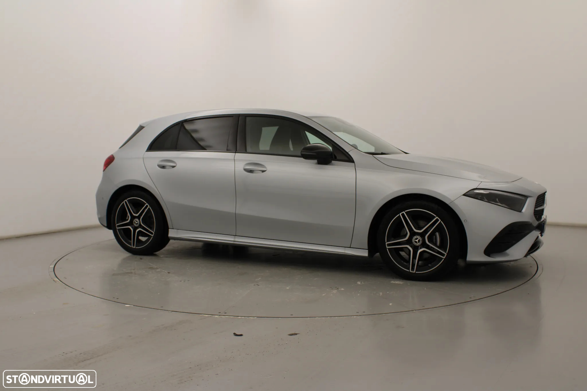 Mercedes-Benz A 200 Standard - 3