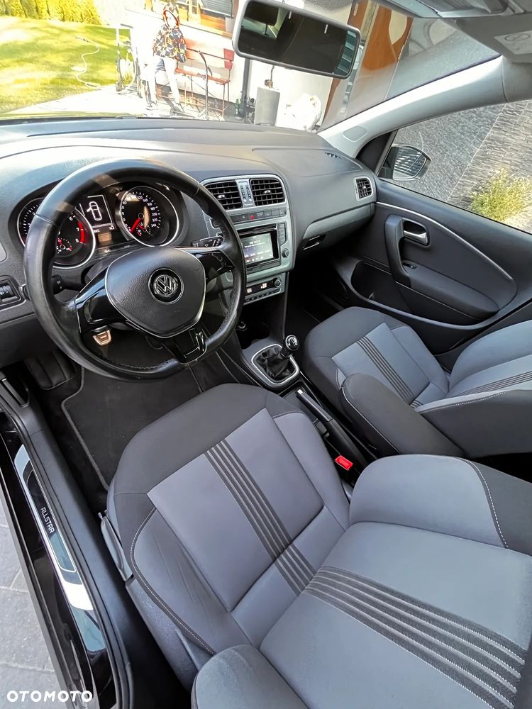 Volkswagen Polo - 13