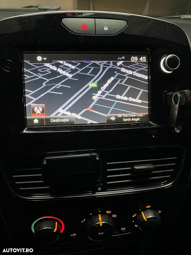 Renault Clio 1.2 Zen - 1