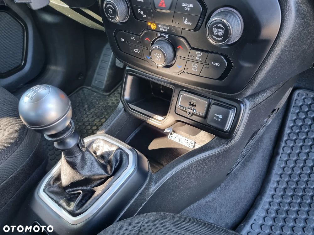 Jeep Renegade 1.0 T-GDI Limited - 18