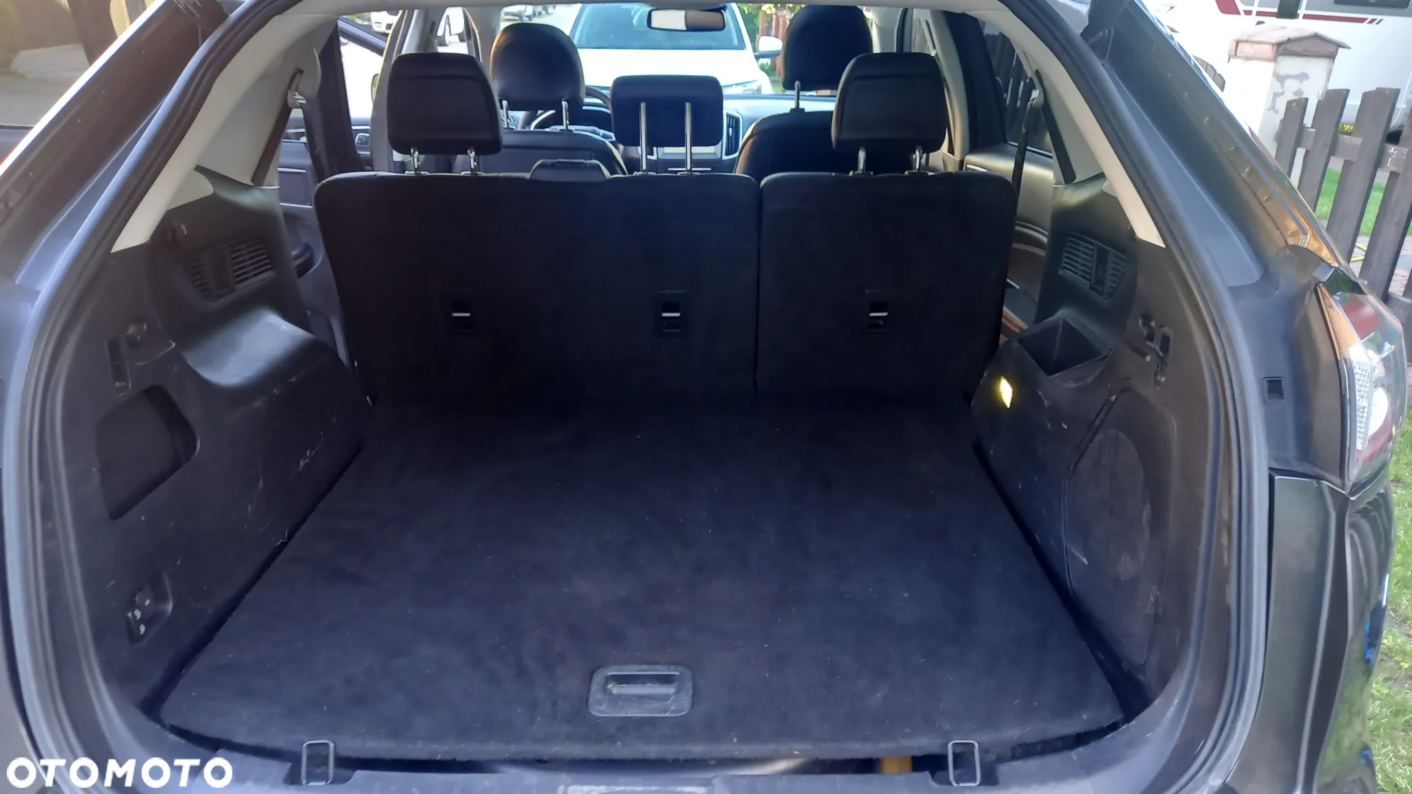 Ford Edge - 16