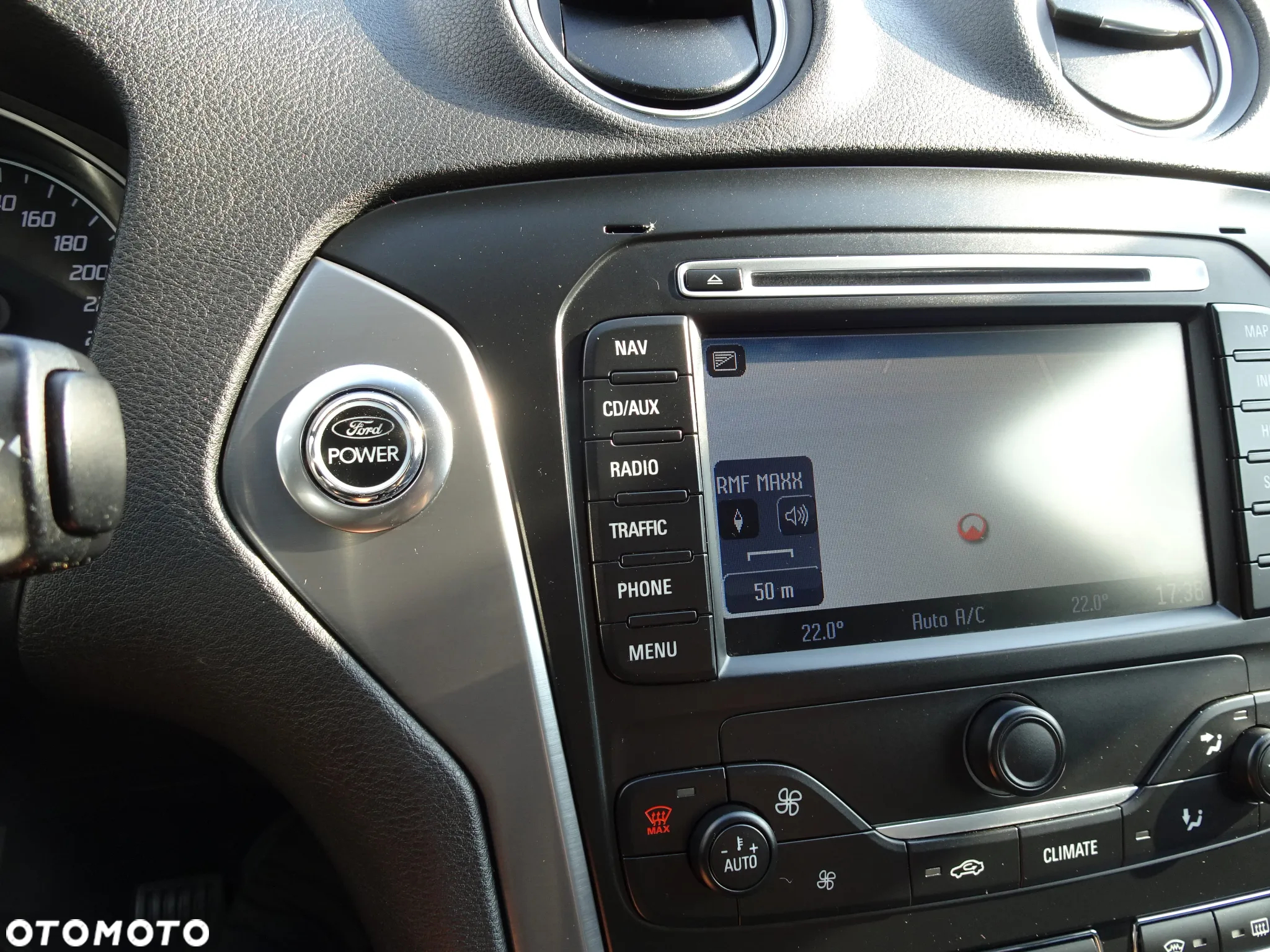 Ford Mondeo 2.0 Titanium LXS - 40