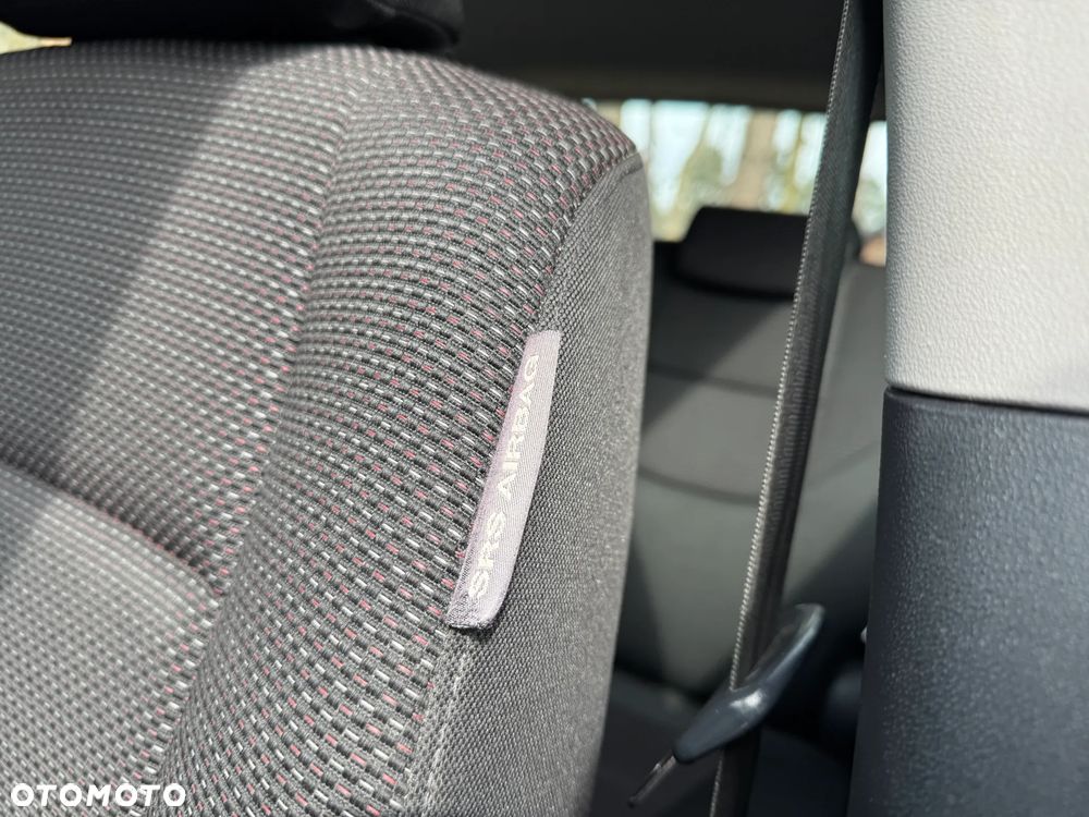 Hyundai i30 1.6 CRDi Premium EU5 - 28
