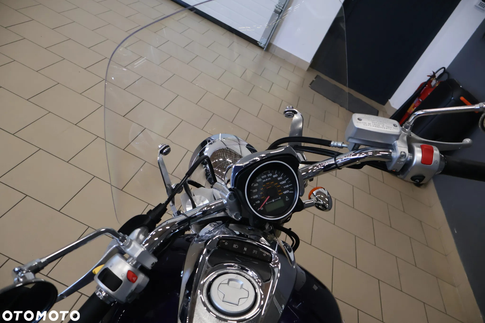 Suzuki VZ - 18