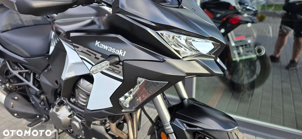 Kawasaki Versys 1000 - 9