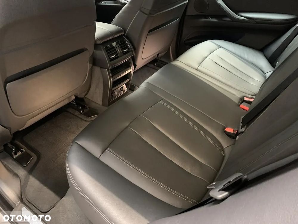 BMW X5 xDrive25d - 12