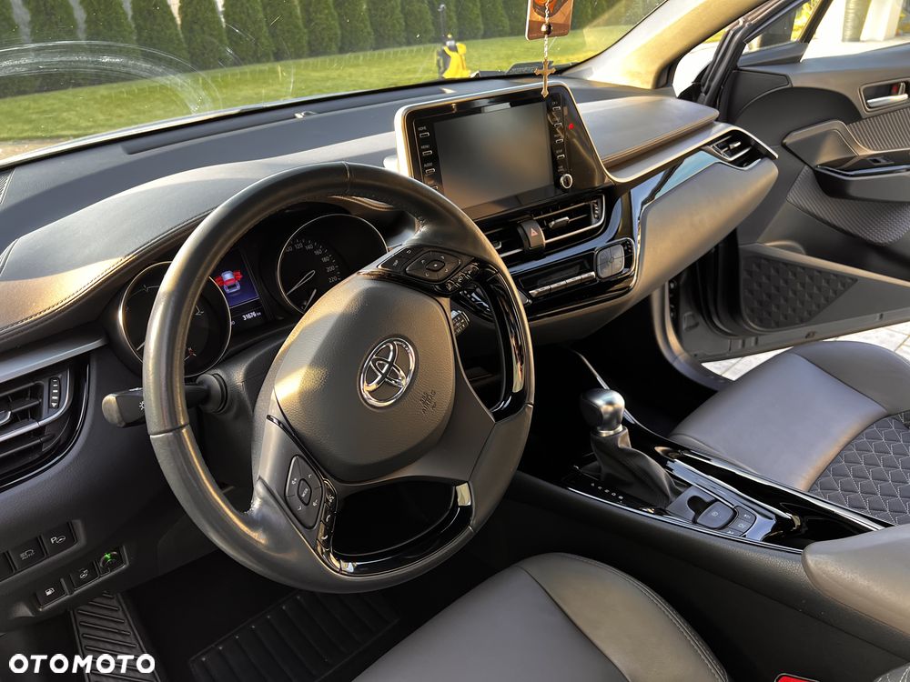 Toyota C-HR 1.8 Hybrid GPF Executive - 9