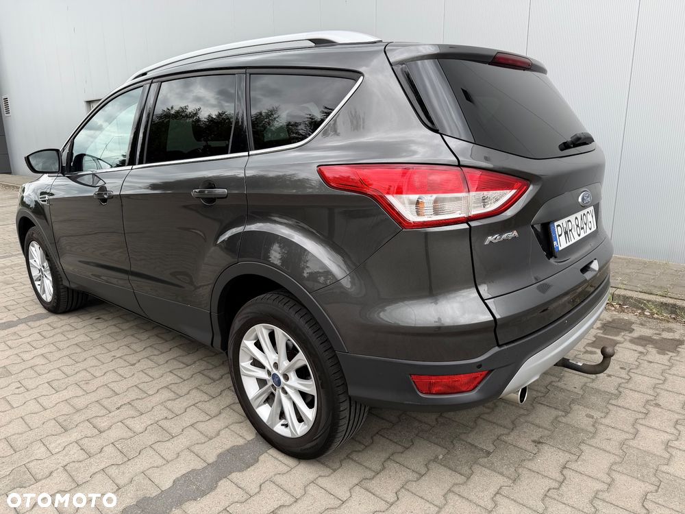 Ford Kuga 1.5 EcoBoost 2x4 Titanium - 6