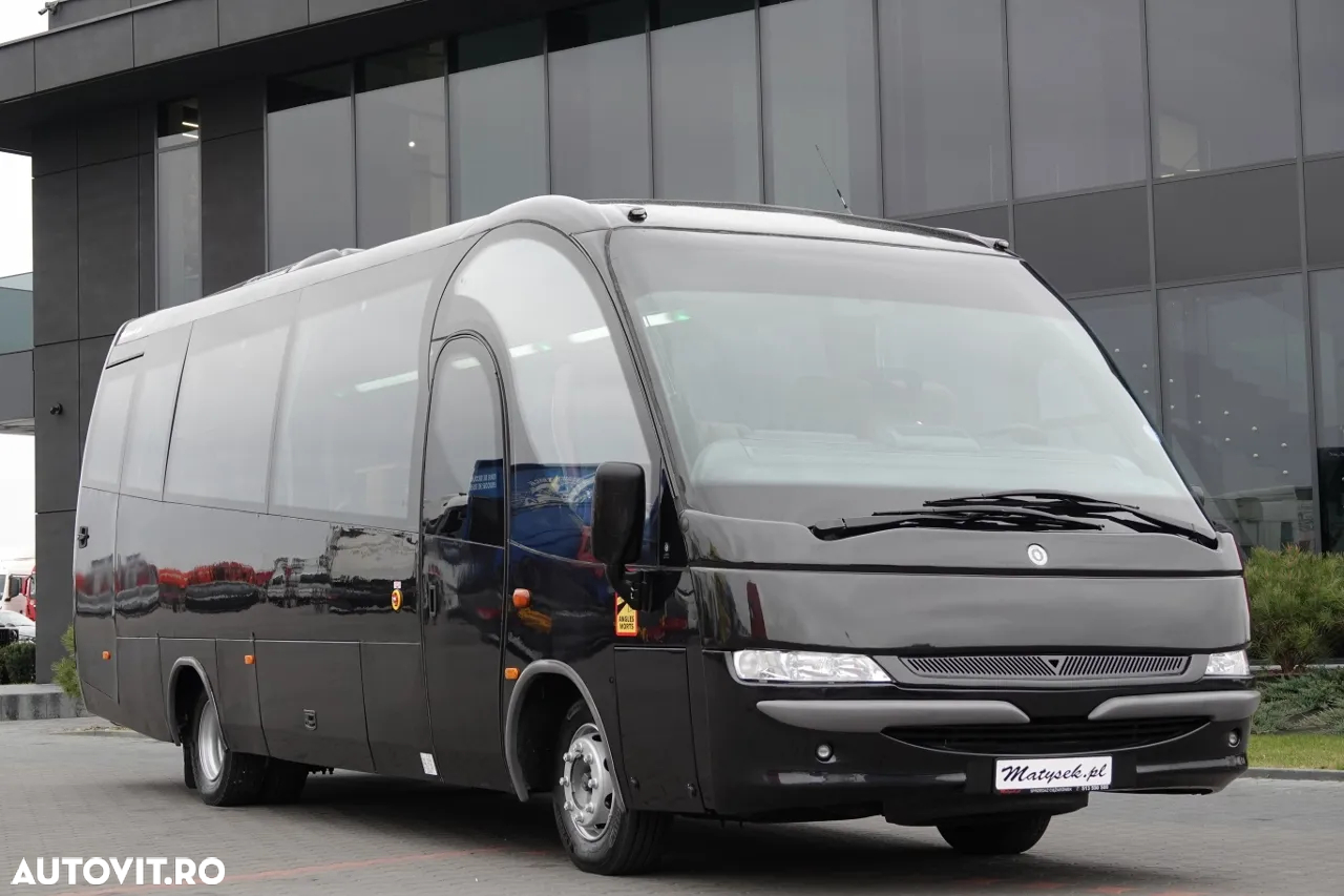 Iveco MAGO - 2 / AUTOBUZ SUBURBAN / 37 LOCU / AER CONDITIONAT / PIELE / IMPORTAT - 9
