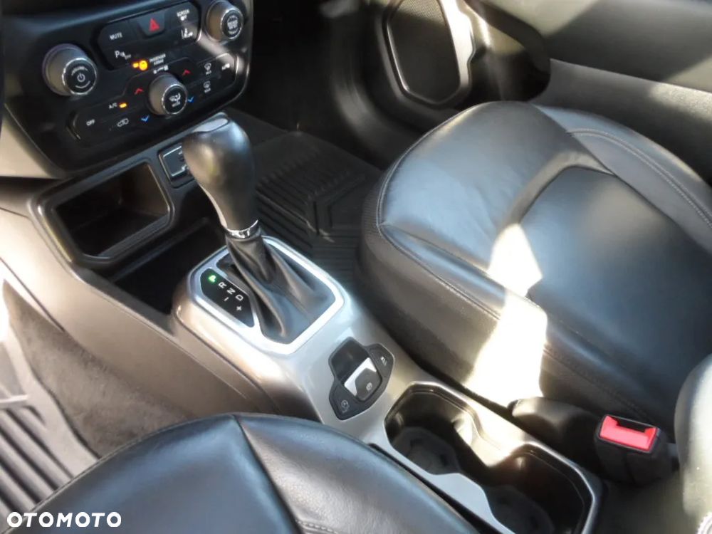 Jeep Renegade 1.3 T-GDI Automatik Limited - 9