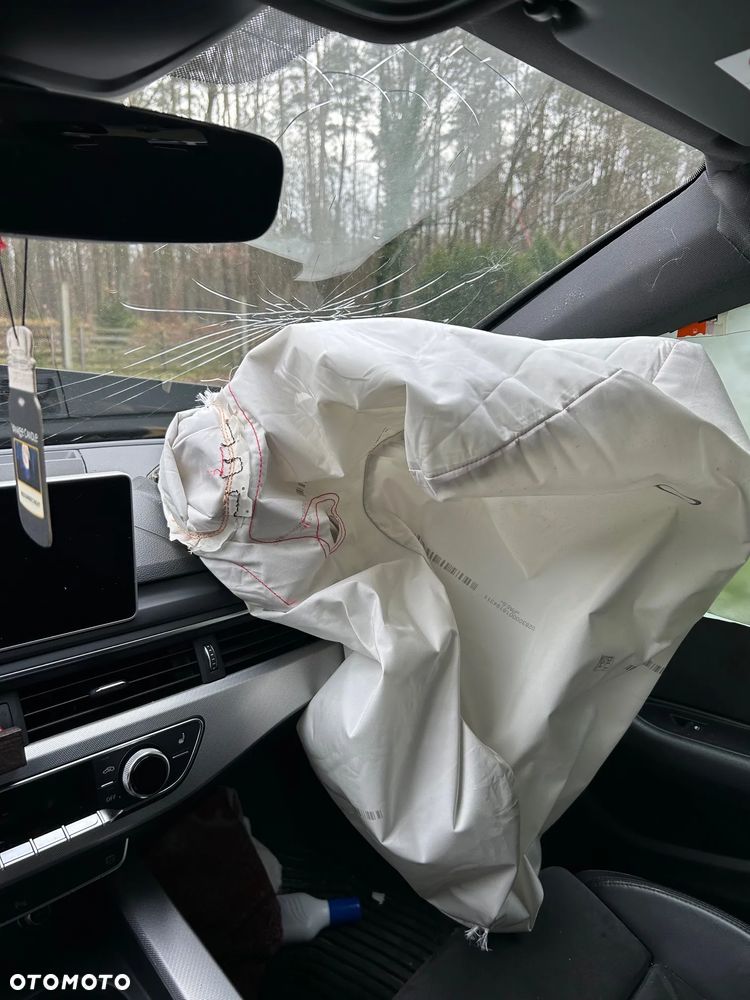 Audi A4 Avant 2.0 TDI Sport S tronic - 8