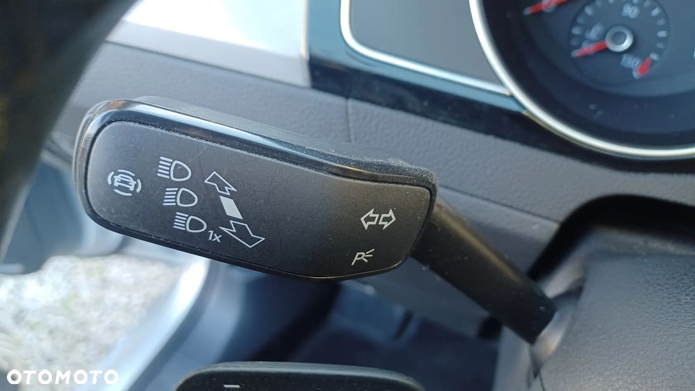 Volkswagen Passat - 10