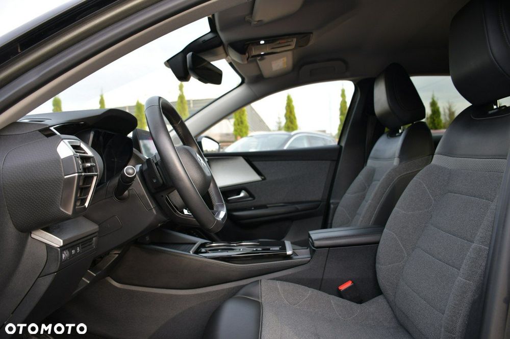 Citroën C5X 1.6 PHEV 180 Shine EAT8 - 17