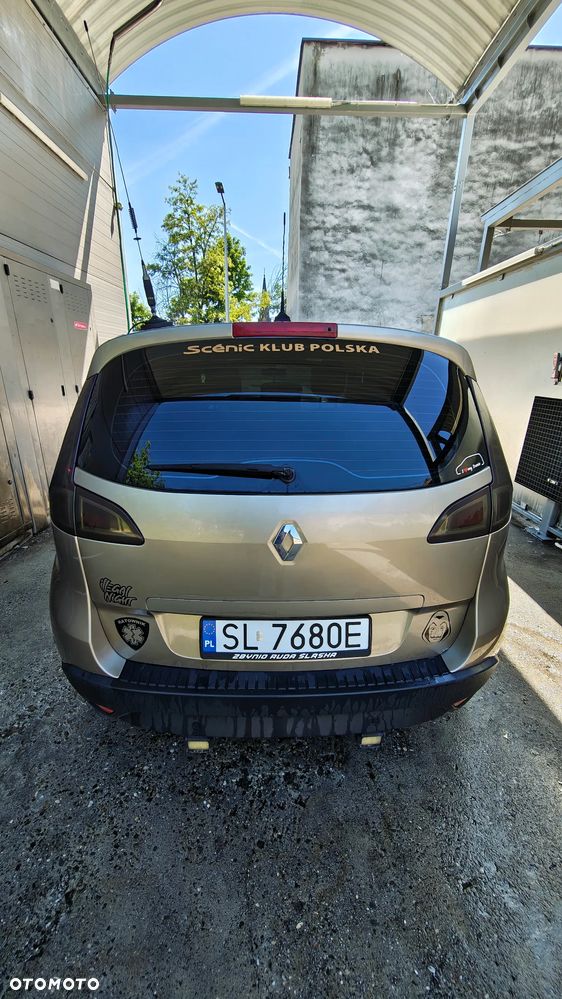 Renault Scenic - 9