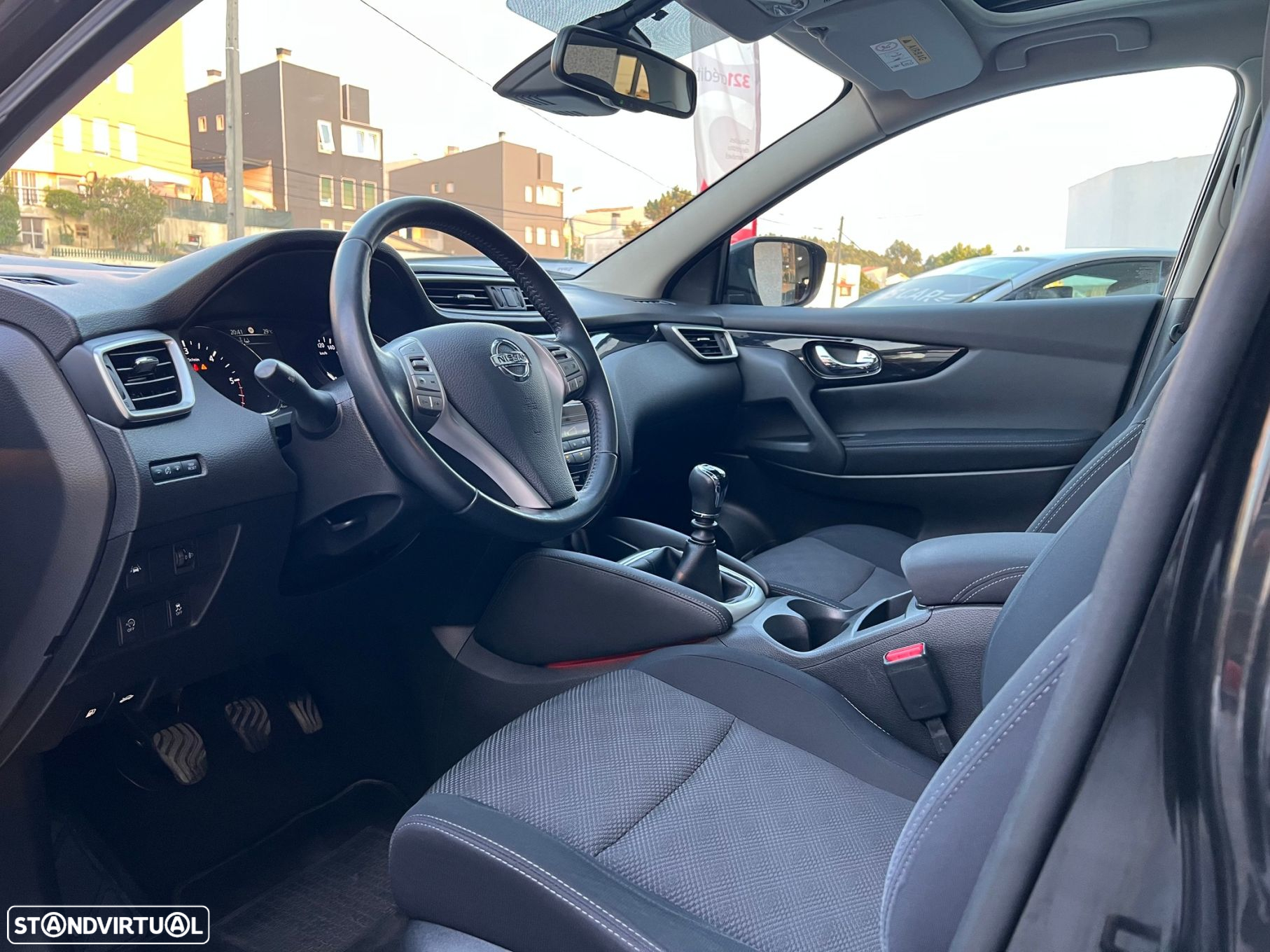 Nissan Qashqai 1.5 dCi Tekna - 11