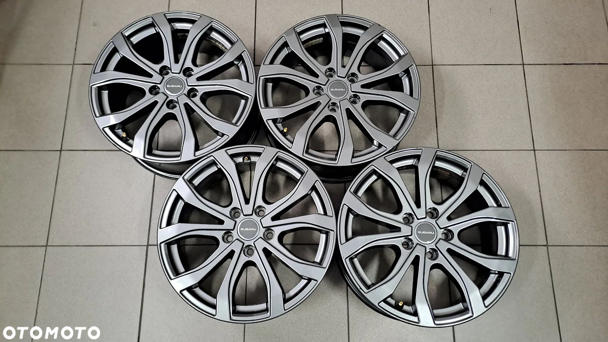 Felgi Aluminiowe 17 Subaru Outback V Levorg 5x114.3 ET 48 - 1