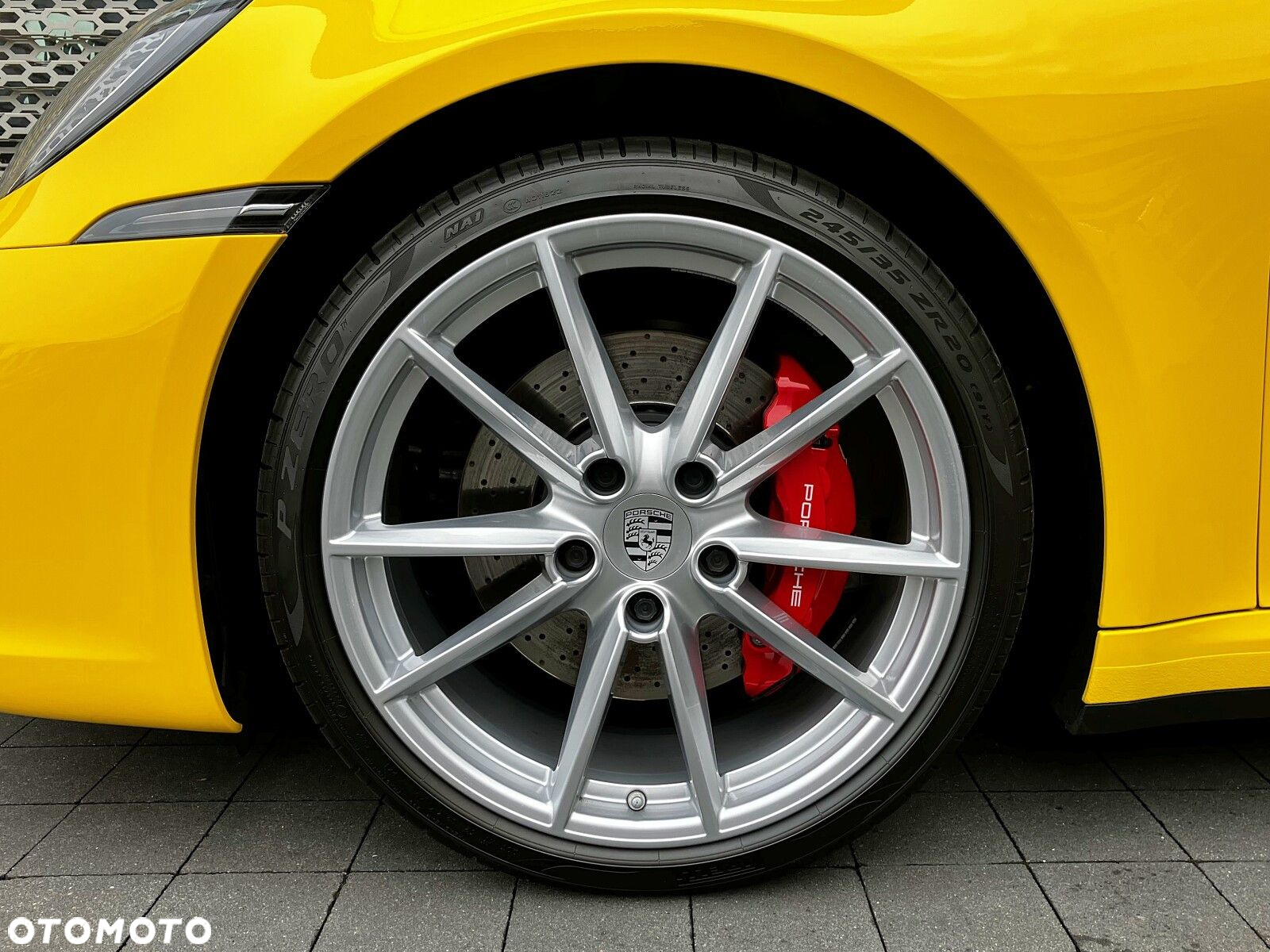 Porsche 911 Targa 4S - 11