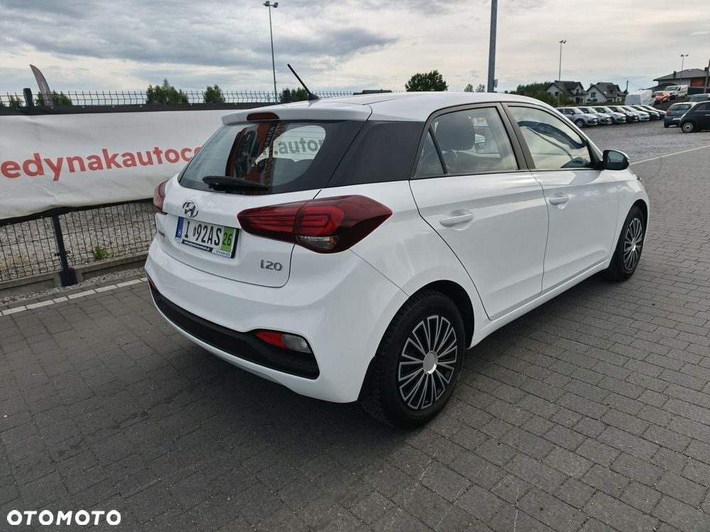 Hyundai i20 - 14
