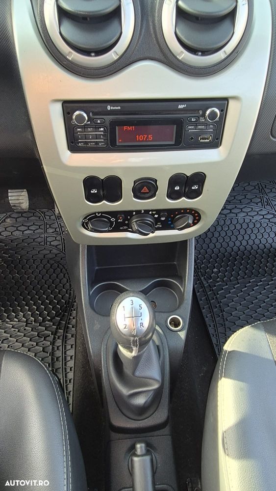 Dacia Sandero 1.5 DCI Laureate - 14
