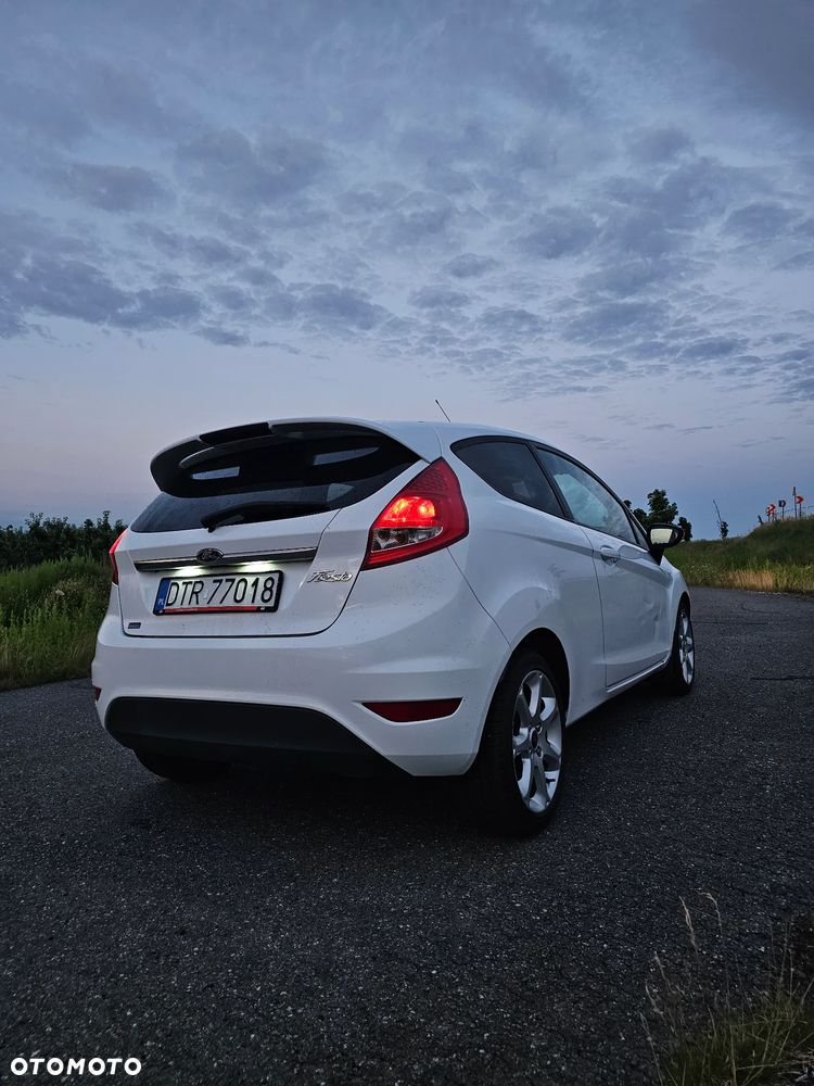 Ford Fiesta 1.25 Ambiente - 13