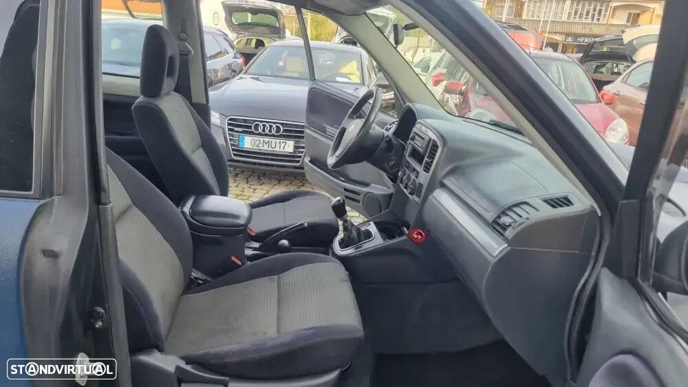 Suzuki Grand Vitara - 11