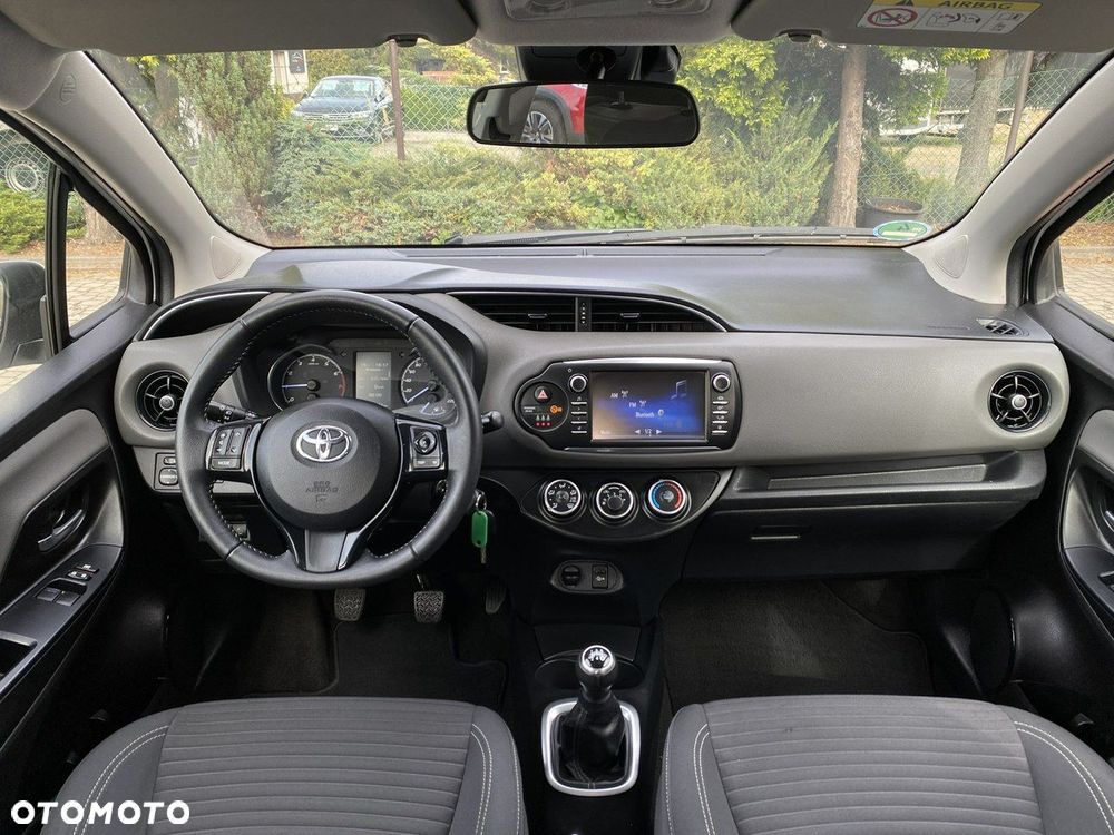 Toyota Yaris - 11