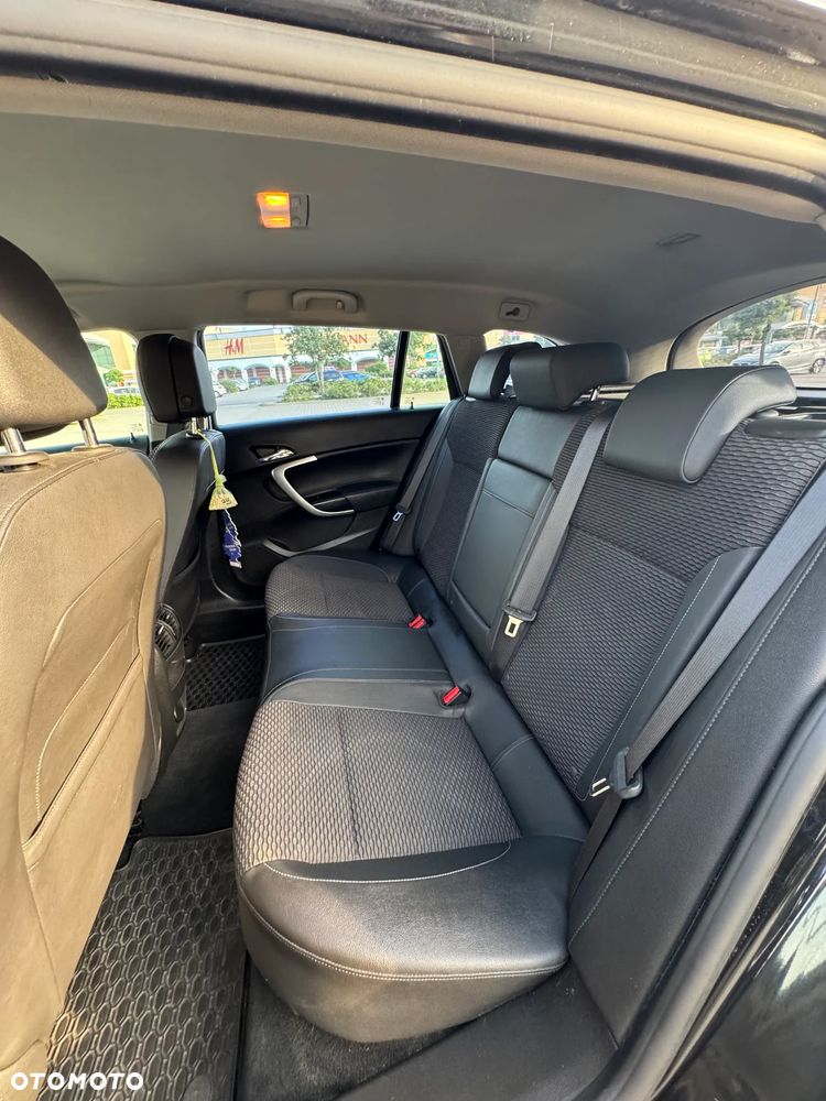 Opel Insignia - 8
