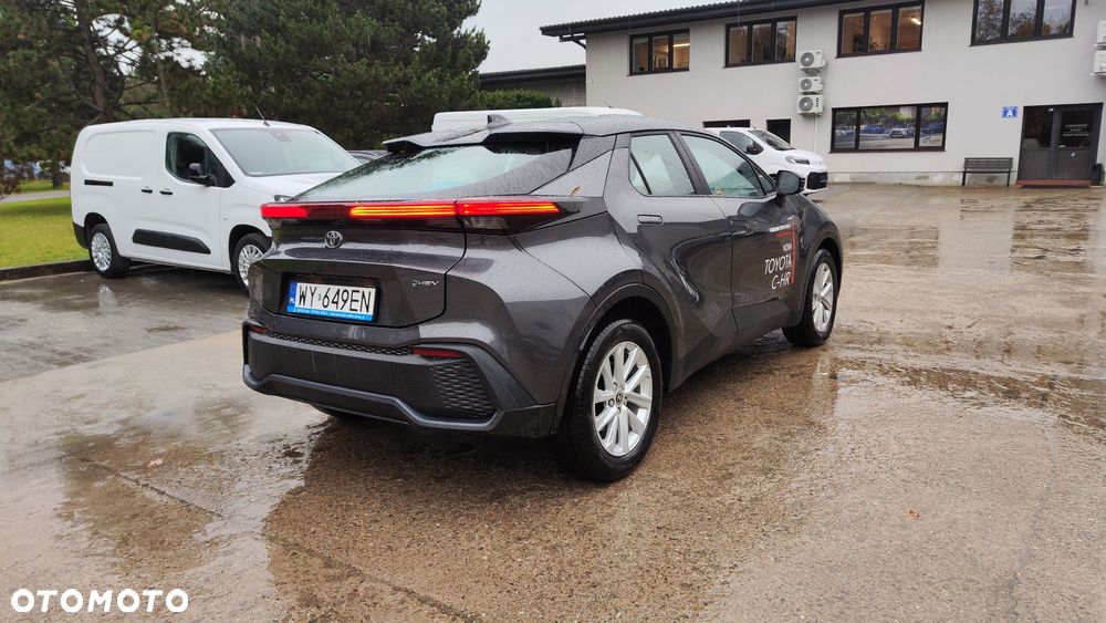 Toyota C-HR - 5