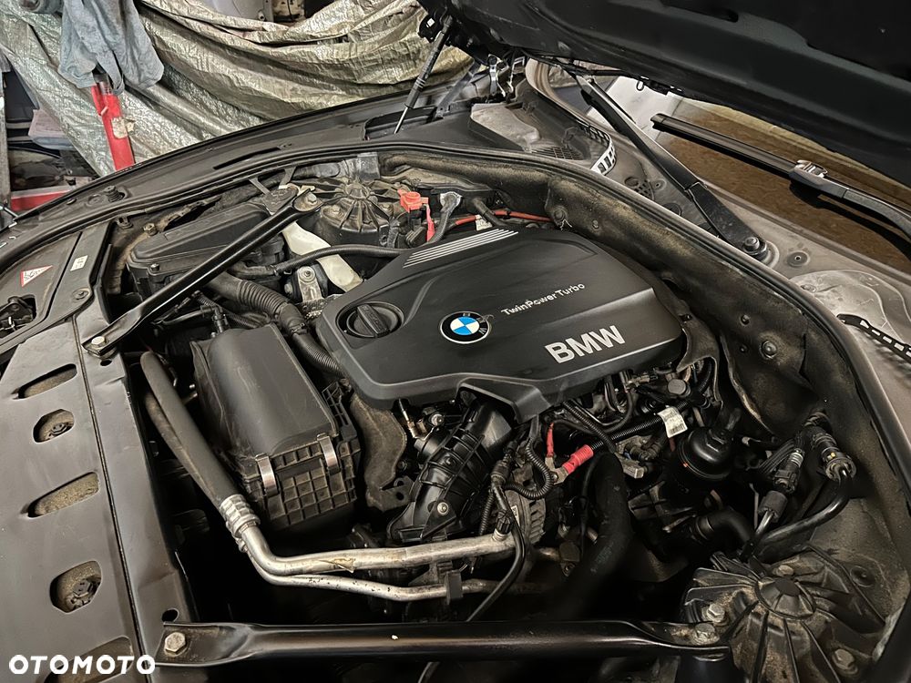 BMW Seria 5 520d Luxury Line - 27