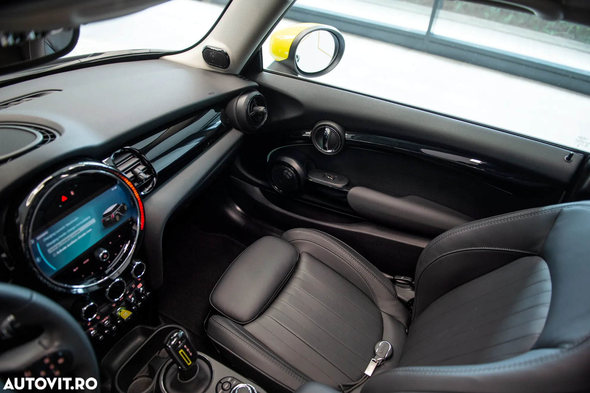 Mini Cooper SE Standard - 34