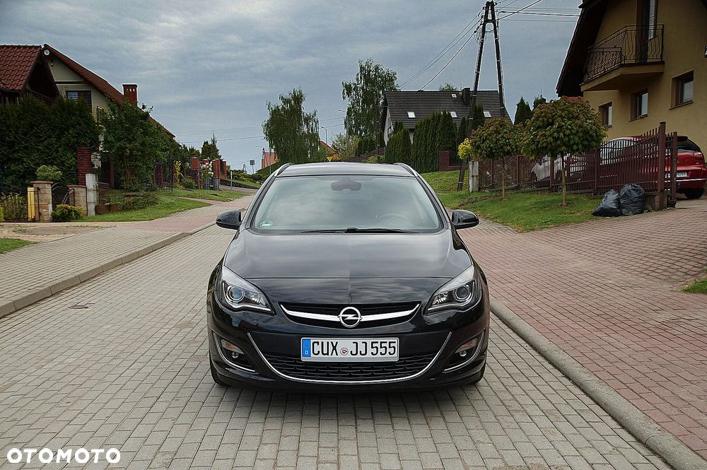 Opel Astra 1.4 T Cosmo S&S - 10
