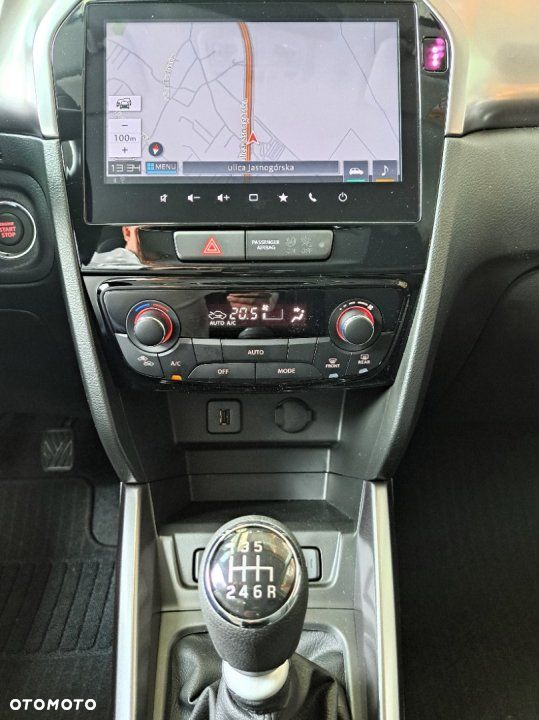 Suzuki Vitara - 6
