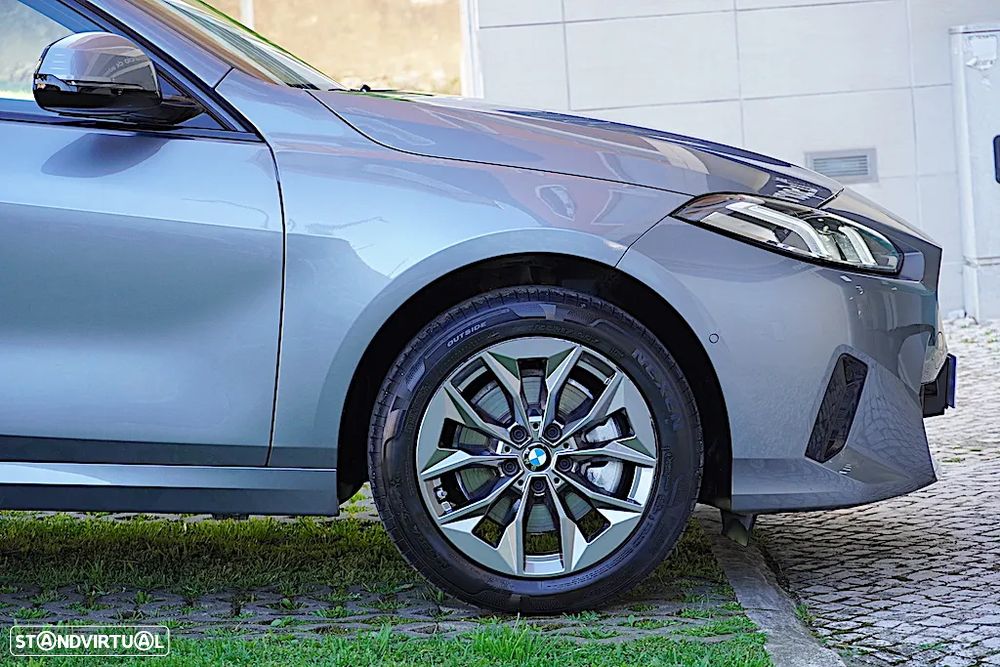 BMW 116 Standard - 12