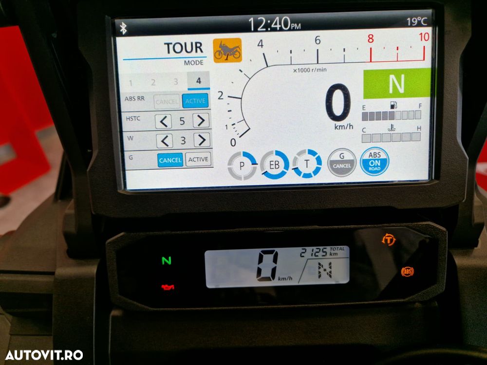 Honda Africa Twin - 4