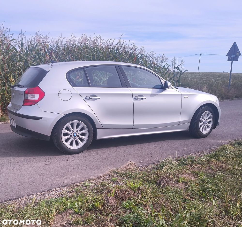 BMW Seria 1 - 2