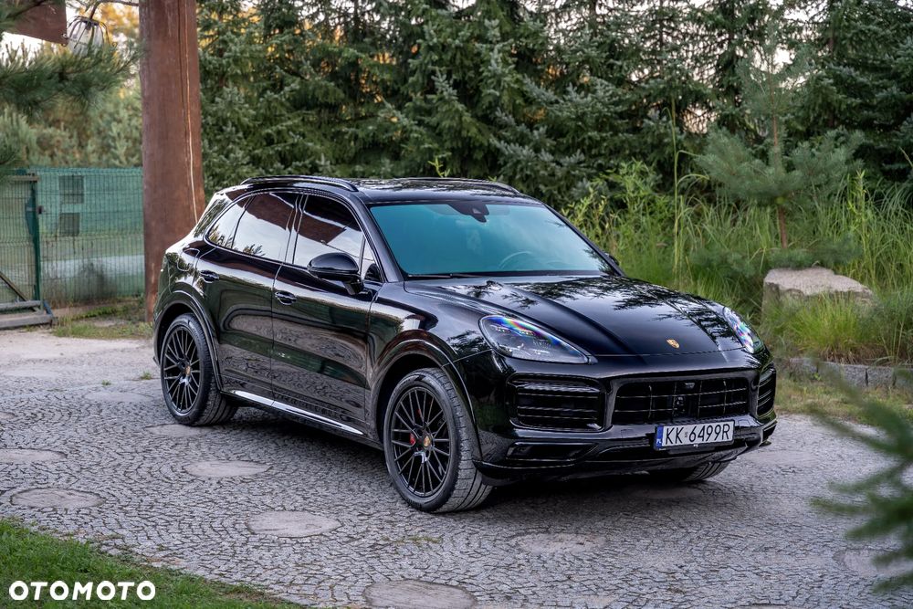 Porsche Cayenne GTS - 11