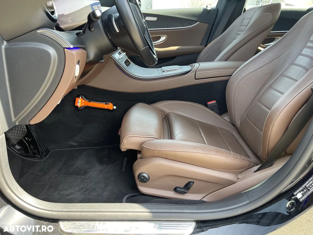 Mercedes-Benz E - 11