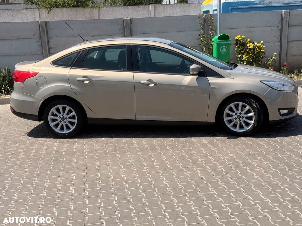 Ford Focus 1.0 EcoBoost Sport - 8