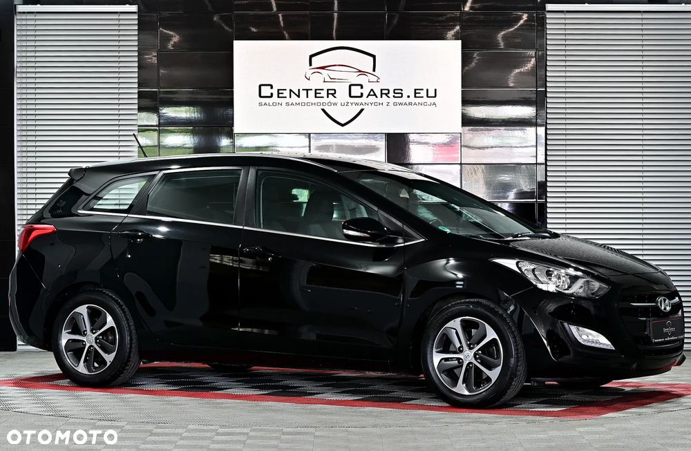 Hyundai i30 i30cw 1.6 Automatik Style - 15