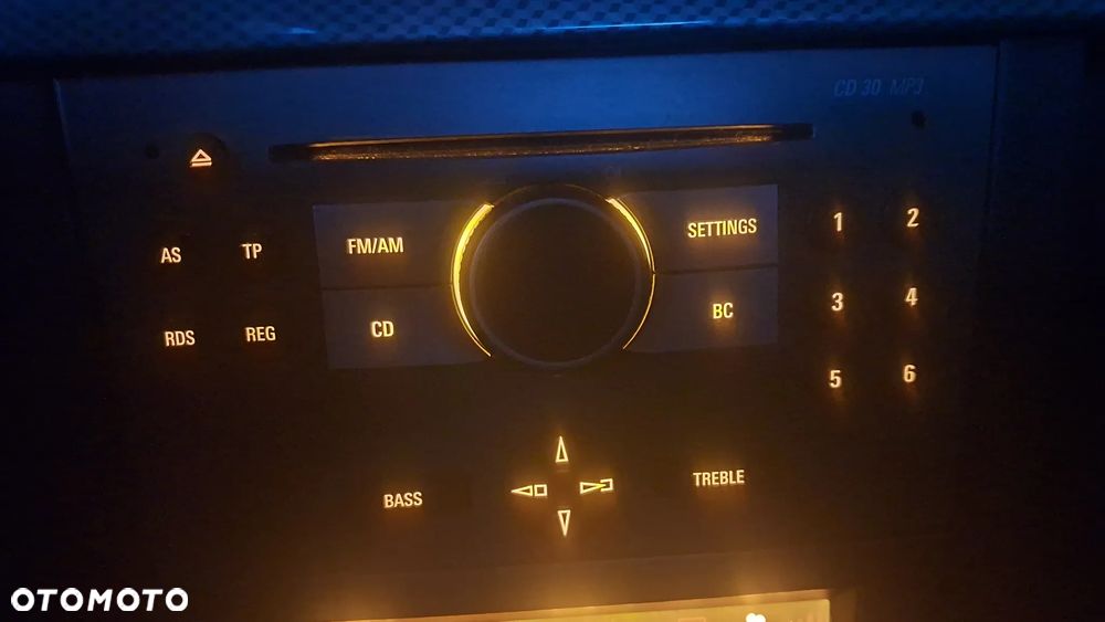 Na części Opel Meriva A LIFT silnik 1.4 16v 90 KM Twinsport Z14XEP lakier Z21C skrzynia maska zderzak drzwi klapa szyba fotel kanapa lusterko lampa deska GWARANCJA !!! Przód Tył Zestaw Komplet Drzwi Klapa Zderzak Błotnik Maska Grill Atrapa Szyba Pas Lampa Lusterko Boczki Fotel Kanapa Kokpit Deska Rozdzielcza Przełącznik Włącznik Sterownik Przewody Wiązka Instalacja Moduł Komputer Czujnik Listwa Pompa Alternator Wtryski Głowica Rozrusznik Kompresor Sprzęgło Dwumas Silnik  Skrzynia ABS Klimatyzacji Paliwa Wspomagania Kolektor Turbina Przepustnica Zawór Chłodnica Koło Hak Belka Sanki Zawieszenie Mcpherson Półoś Amortyzator Wydech Tłumik Zacisk Most - 24