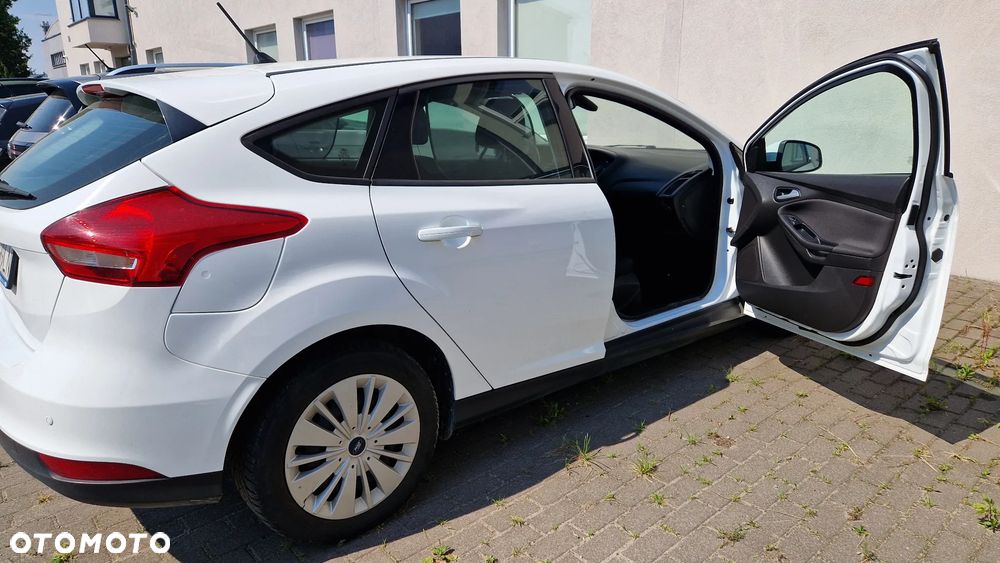 Ford Focus - 13