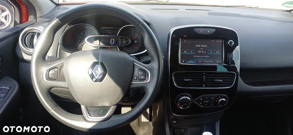 Renault Clio 1.2 16V 75 Limited - 5