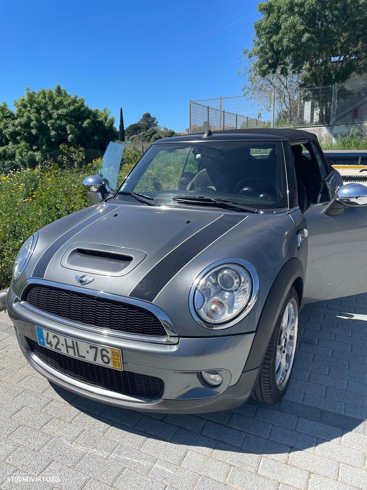 MINI Cabrio Cooper S - 11
