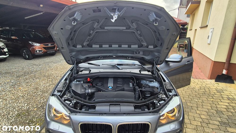 BMW X1 xDrive20d - 33