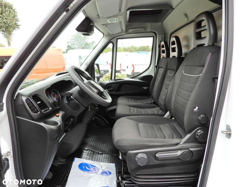 Iveco DAILY 35S18 PLANDEKA WINDA 8 PALET WEBASTO TEMPOMAT LEDY ASO KLIMATYZACJA  180KM - 28