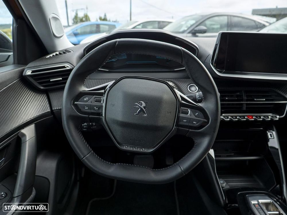 Peugeot e-2008 50 kWh Style - 29