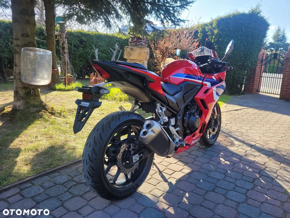 Honda CBR - 12