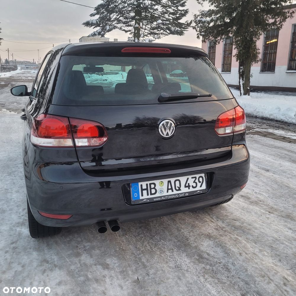 Volkswagen Golf - 11